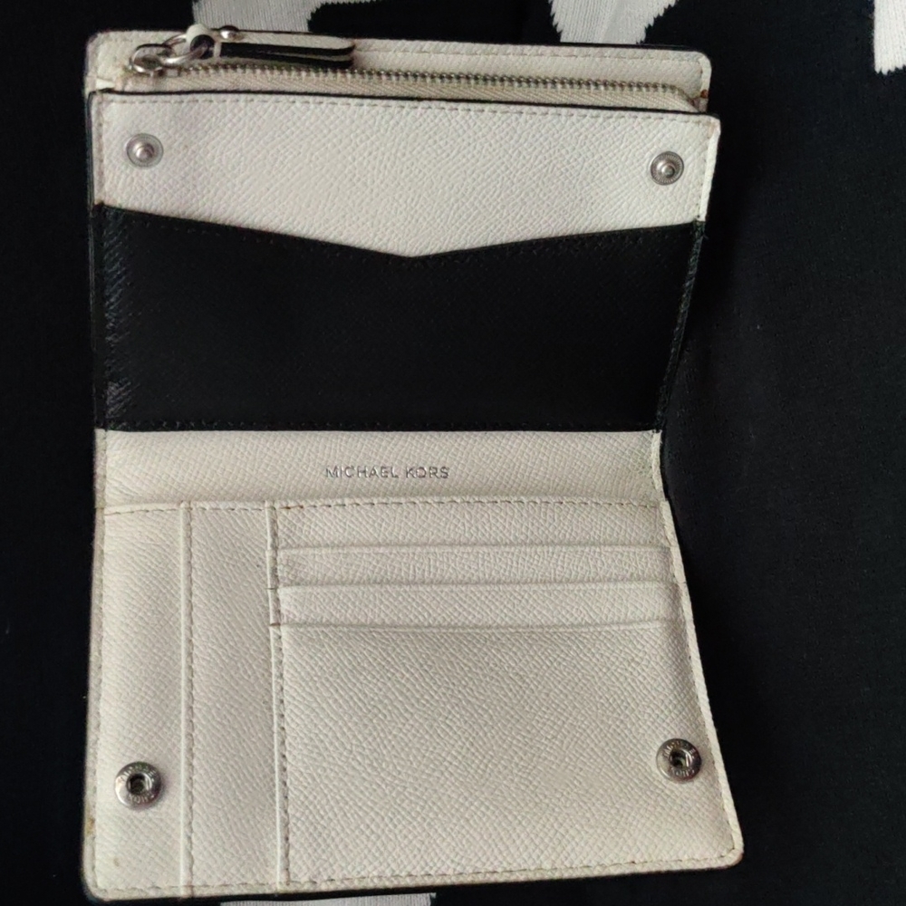 **SOLD** Michael Kors Leather Wallet